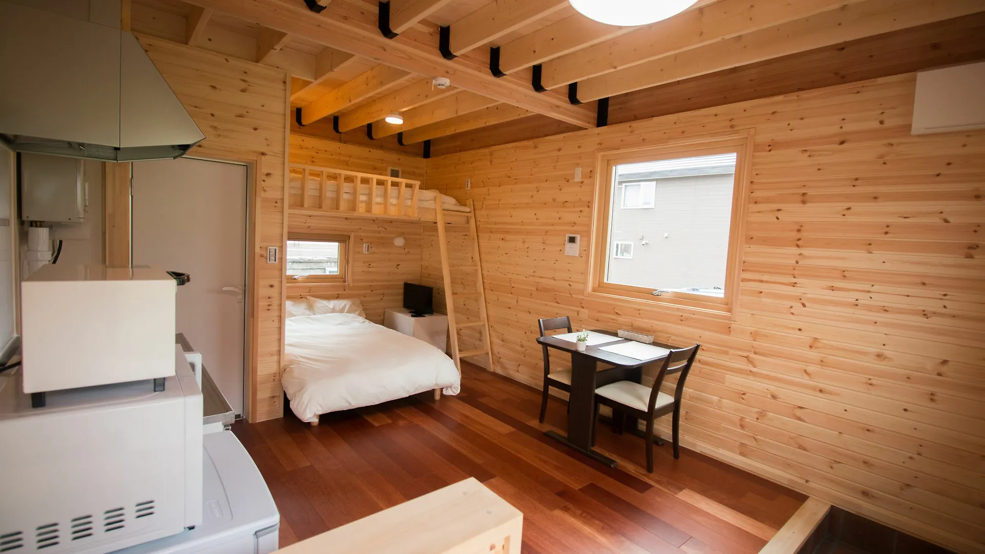 Brick House Furano Daire Japonya